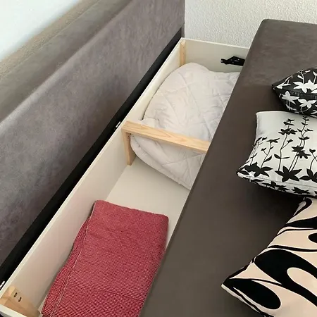 Am Altstadt - Yachthafen *